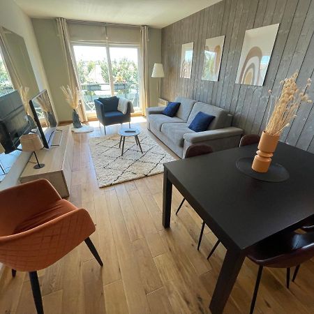 Mizar, Joli Appt Renove Avec Parking Et Balcon Apartment Courseulles-sur-Mer Luaran gambar
